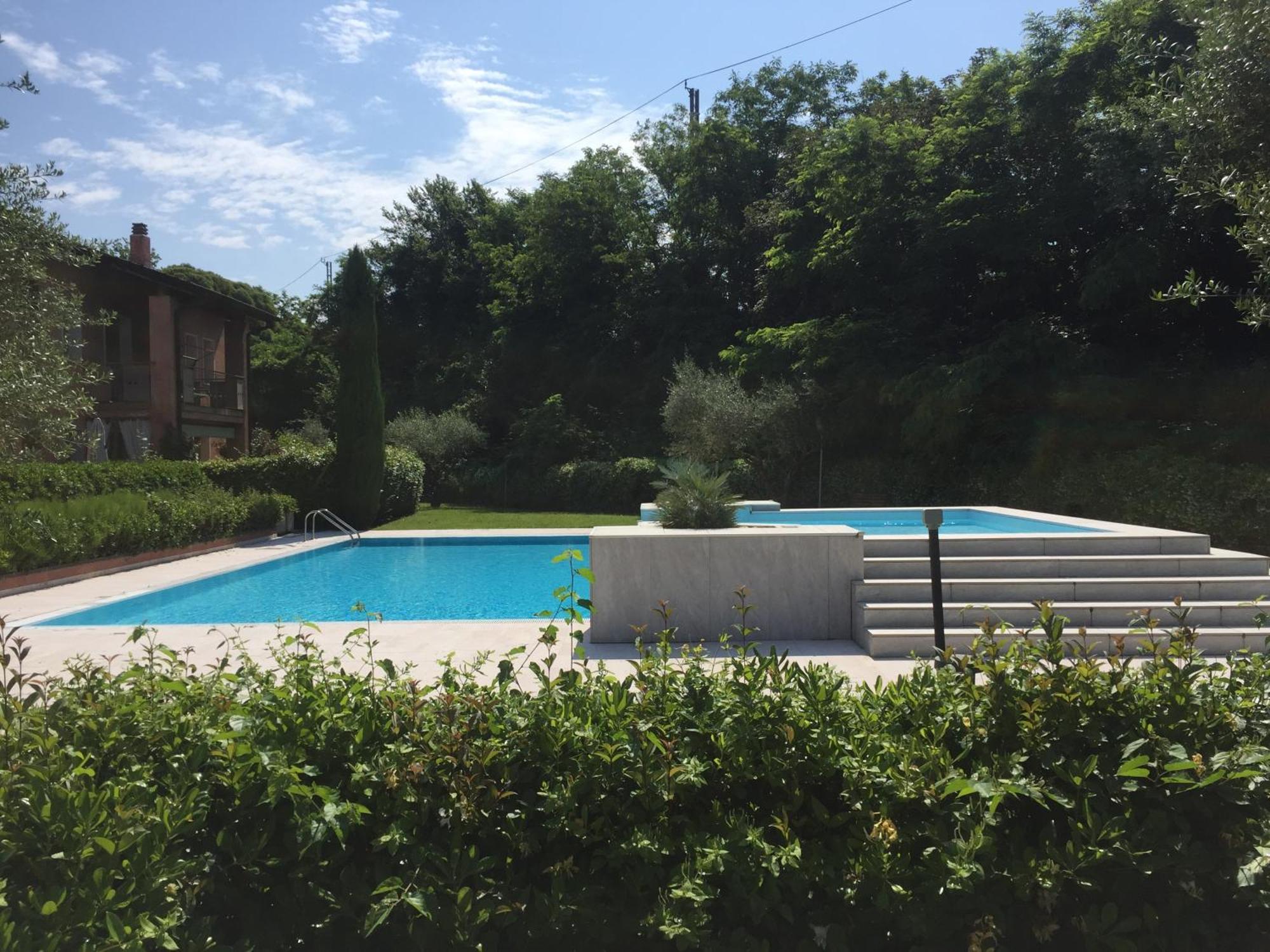 Home La Rosa Del Garda Peschiera del Garda Exterior foto